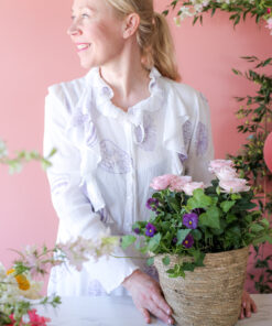 Alternative view of Äitienpäiväistutus Ruusu